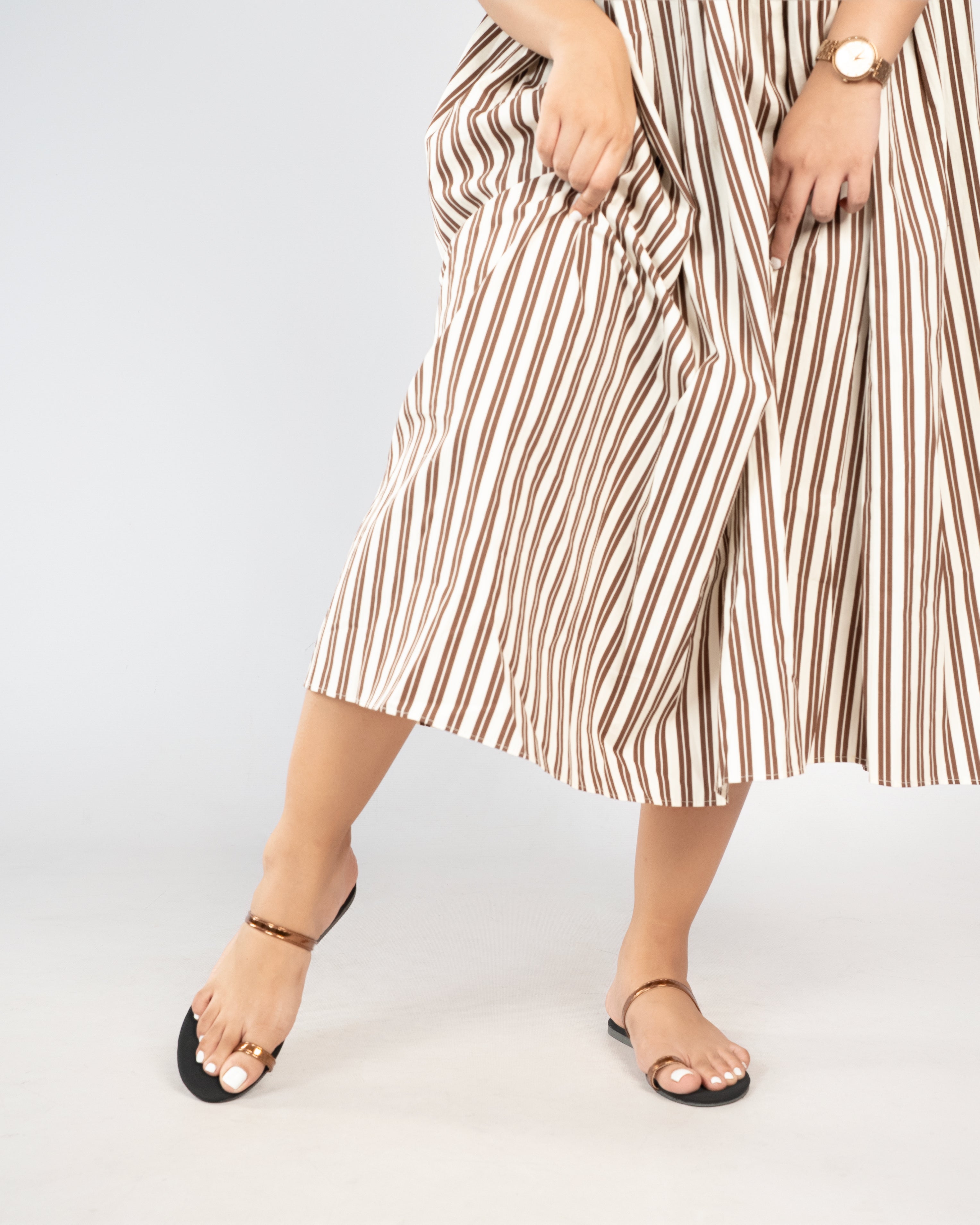 COPPER TOE RING SLIP ONS