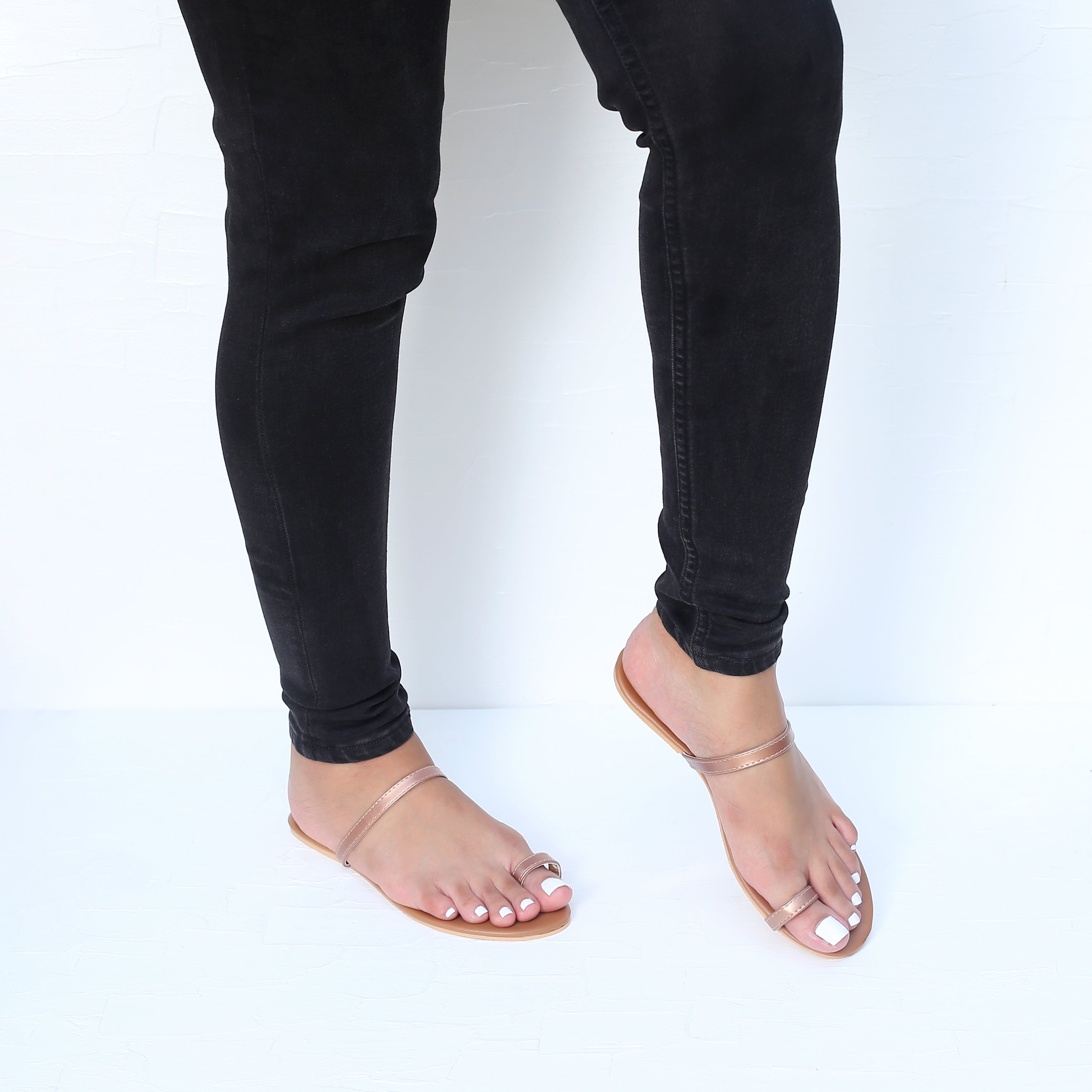 ROSE GOLD TOE RING SLIP ONS