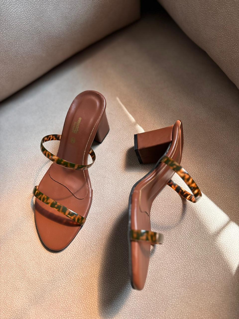 LEOPARD DOUBLE STRAP HEELS