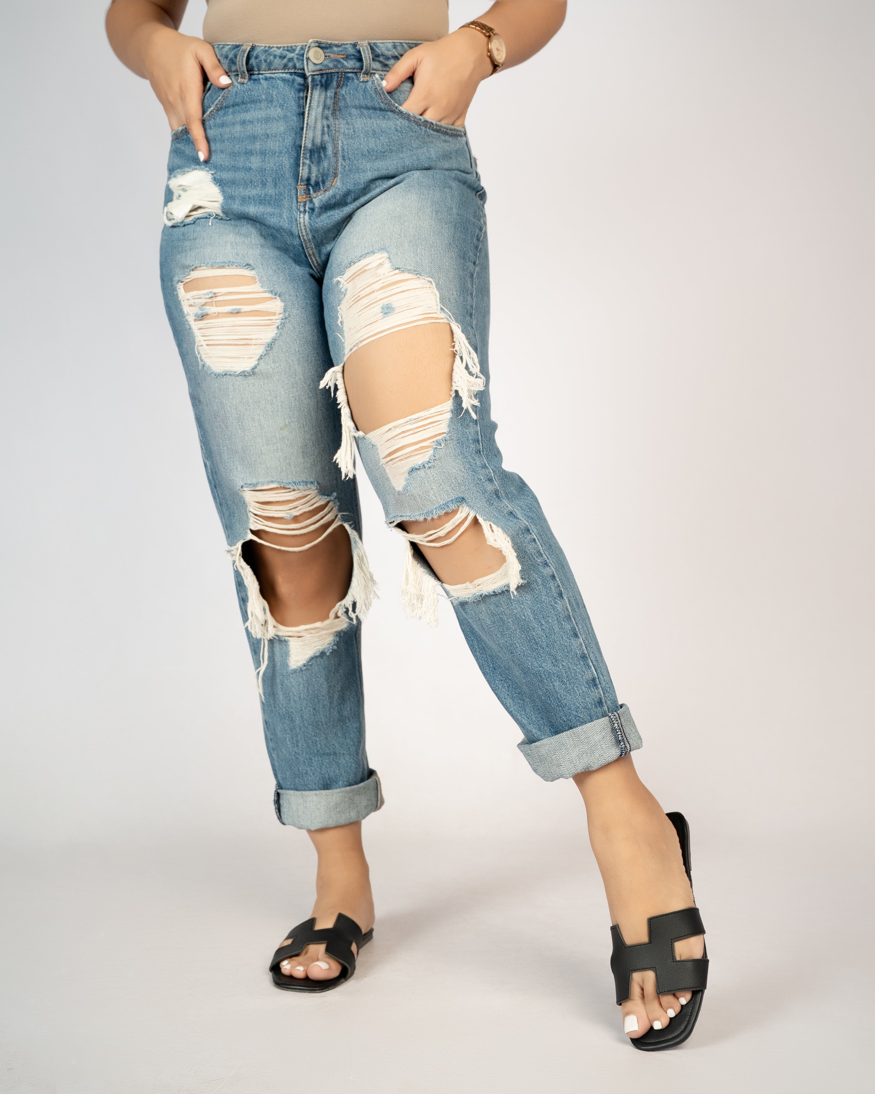 BLACK CUT OUT SLIDES