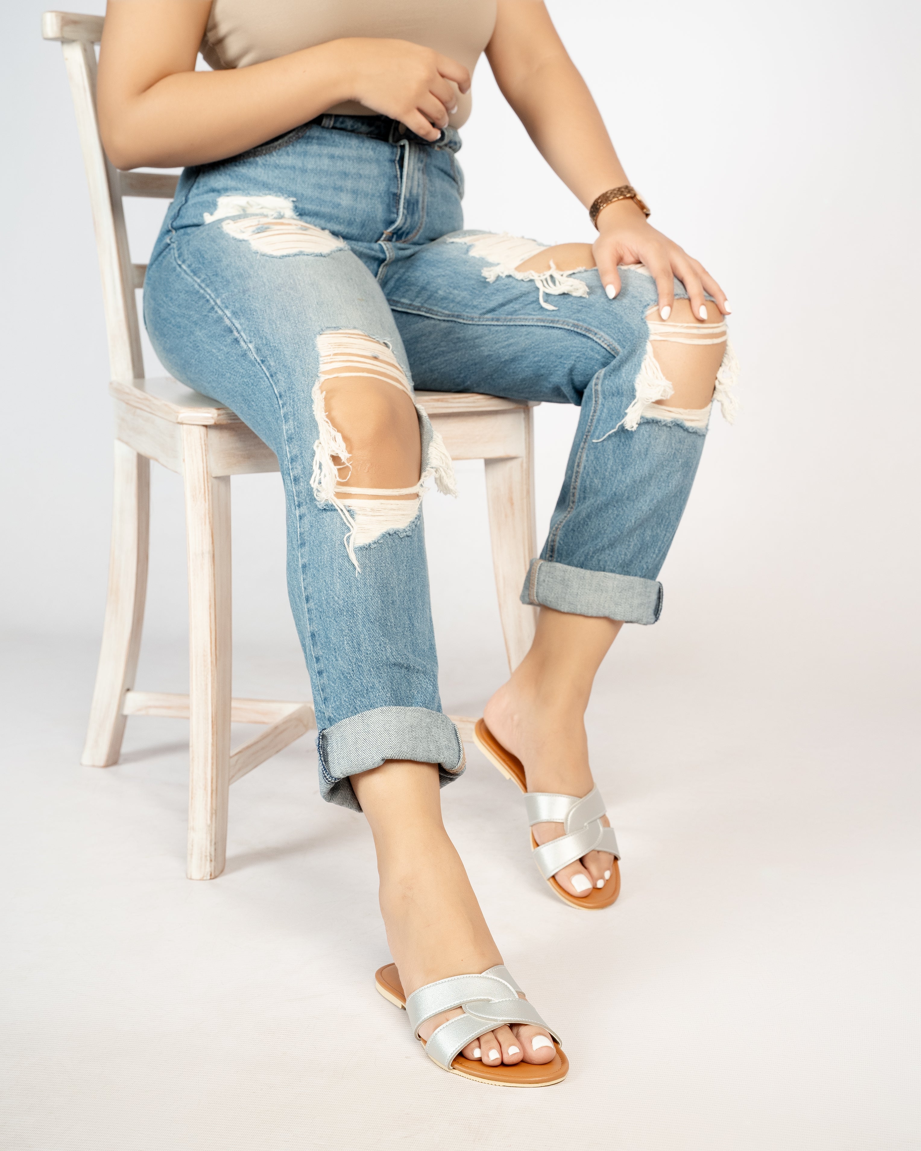 SILVER TWISTED CUT-OUT SLIDES