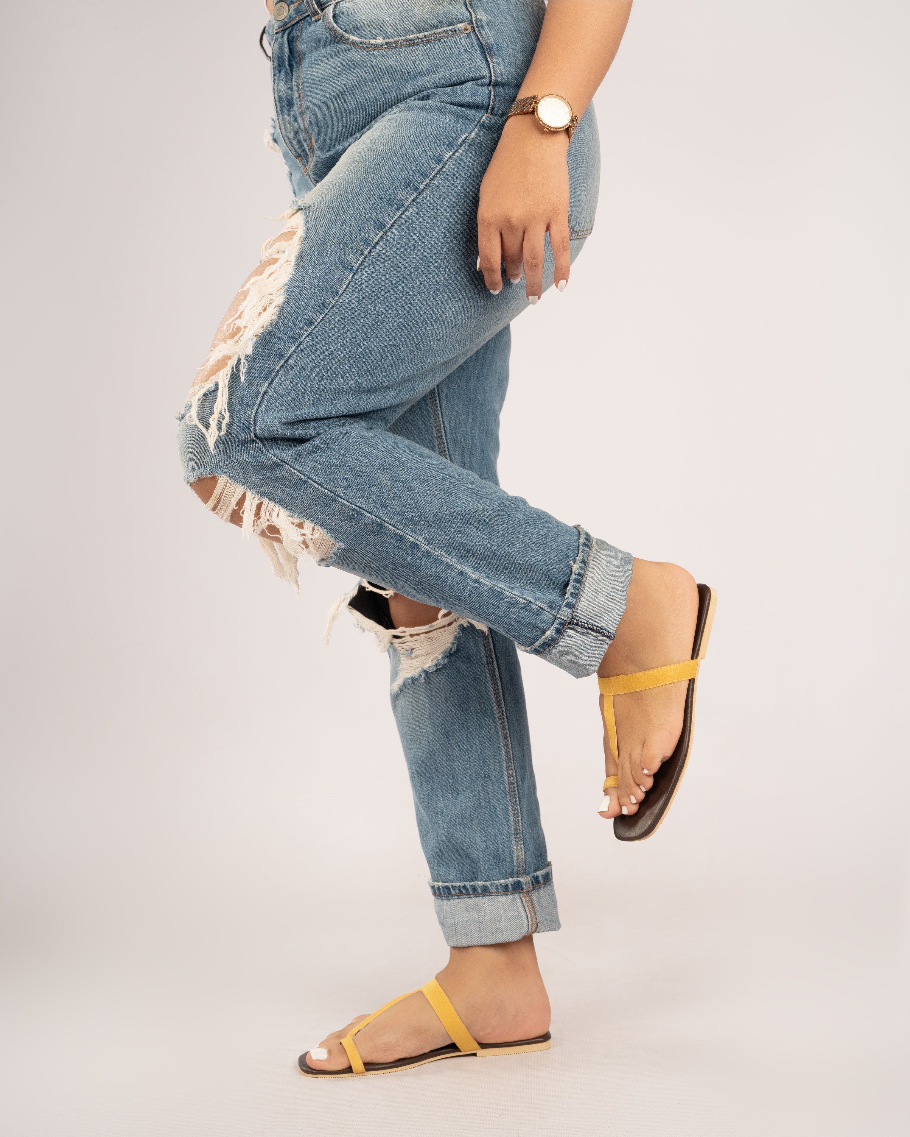 YELLOW TOE RING SLIP ONS