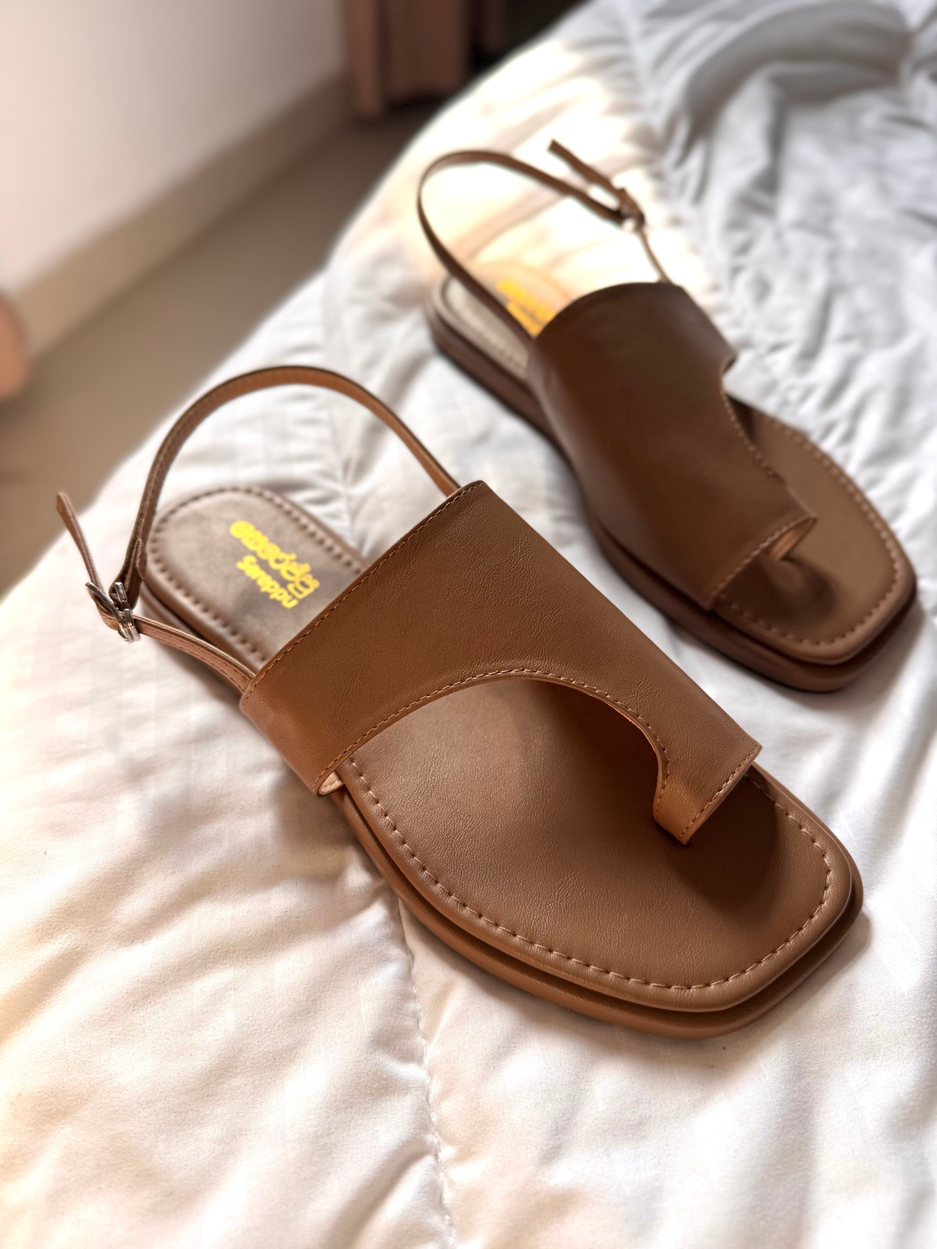 NUDE FLATFORM SANDALS