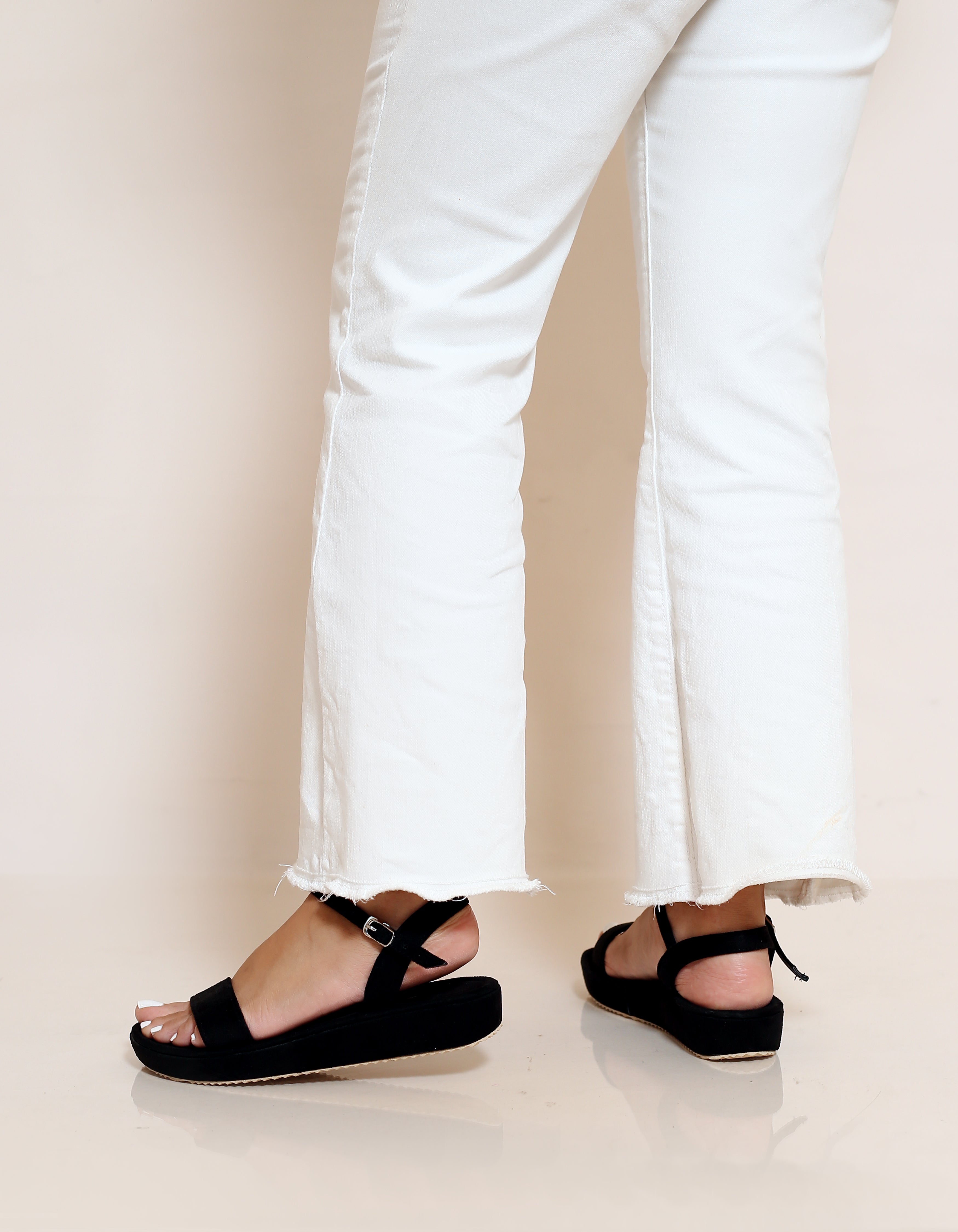 BLACK OPEN TOE PLATFORM HEELS