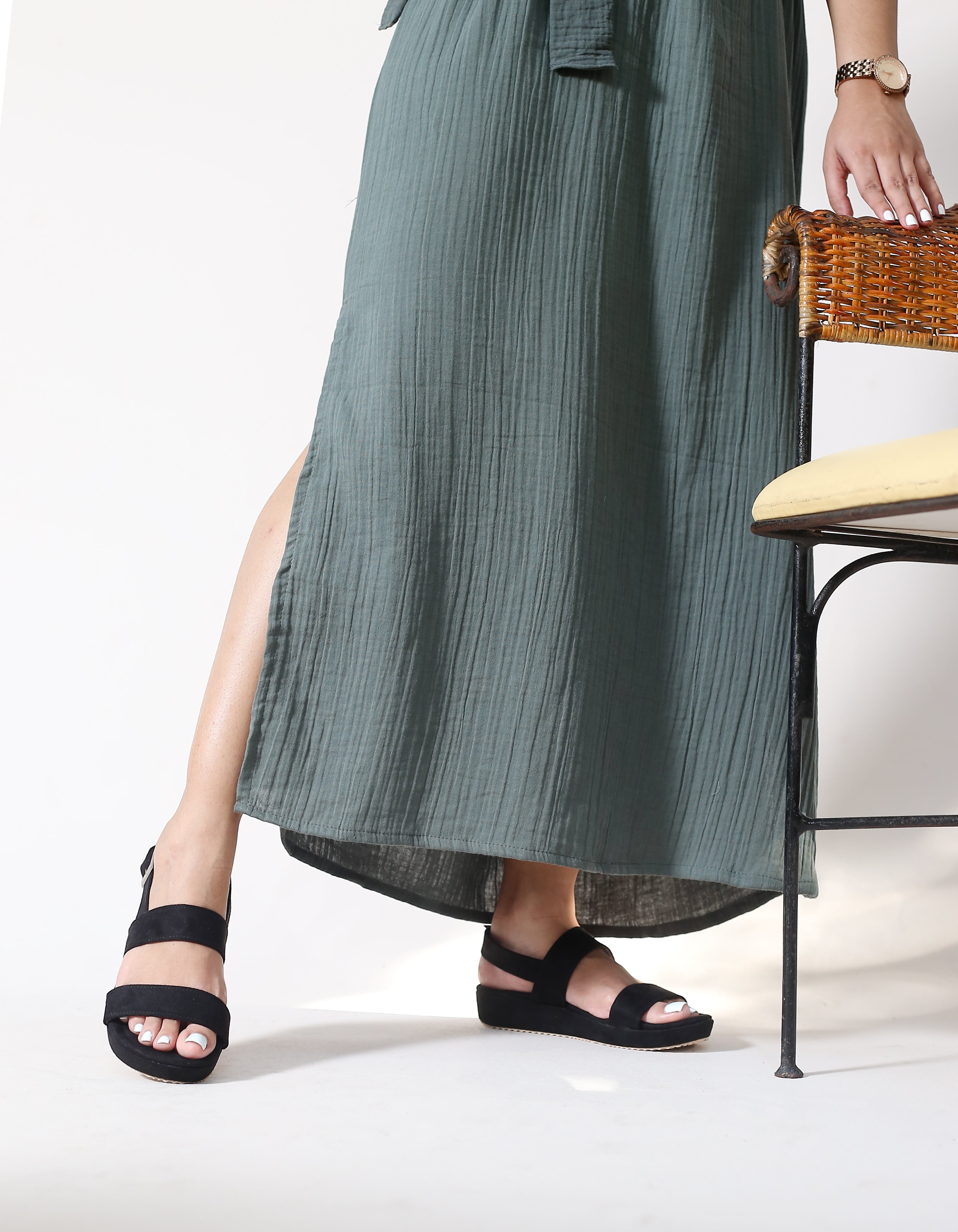 ALL BLACK DOUBLE STRAP FLATFORM SANDALS
