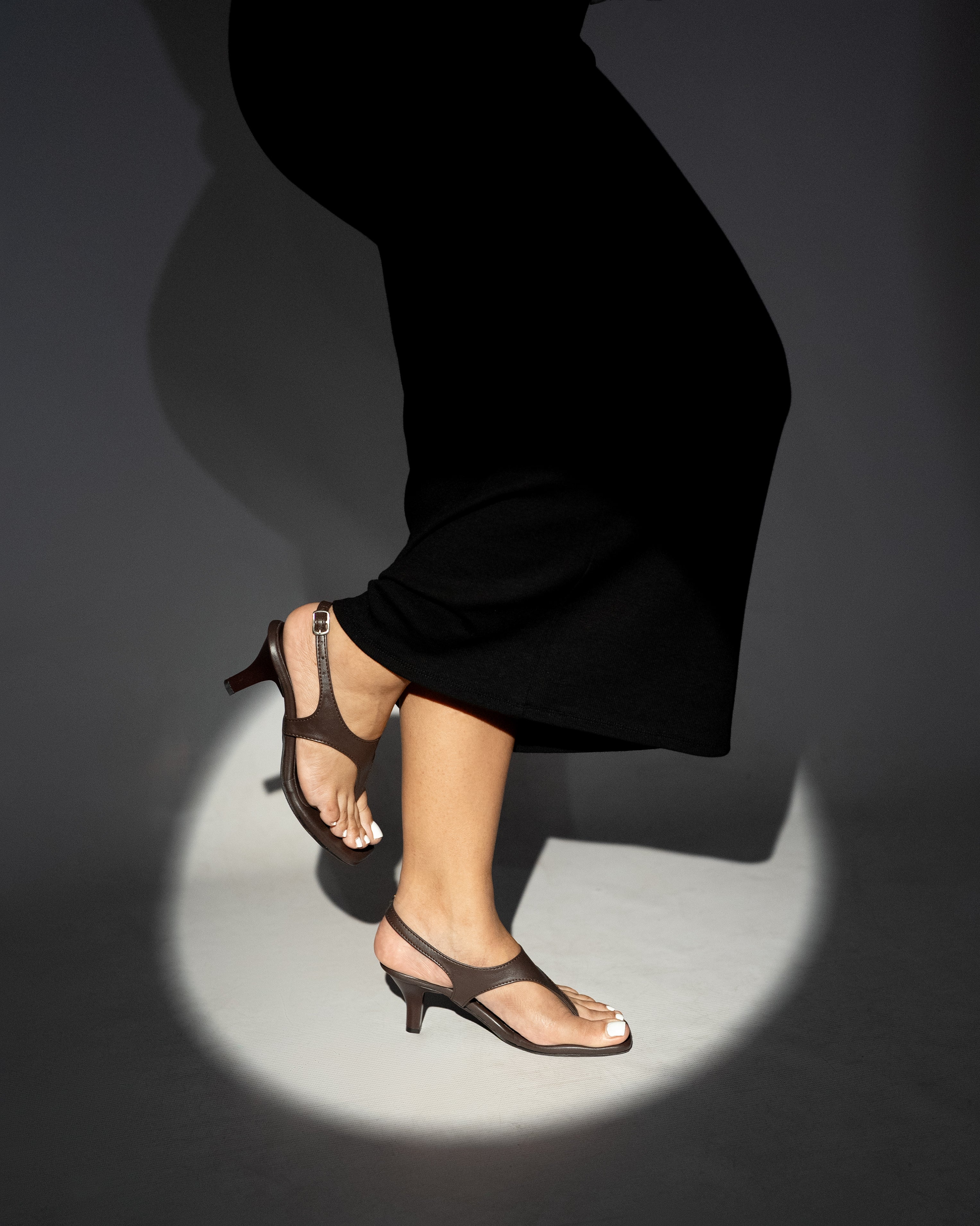 BROWN THONG STILETTO HEELS