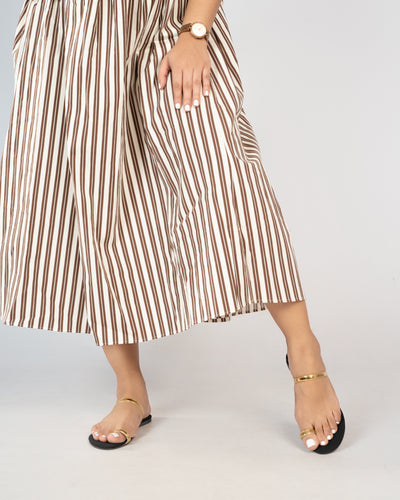 GOLD TOE RING SLIP ONS