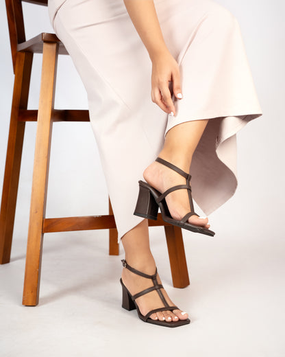 COFFE BROWN STRAPPY BLOCK HEELS