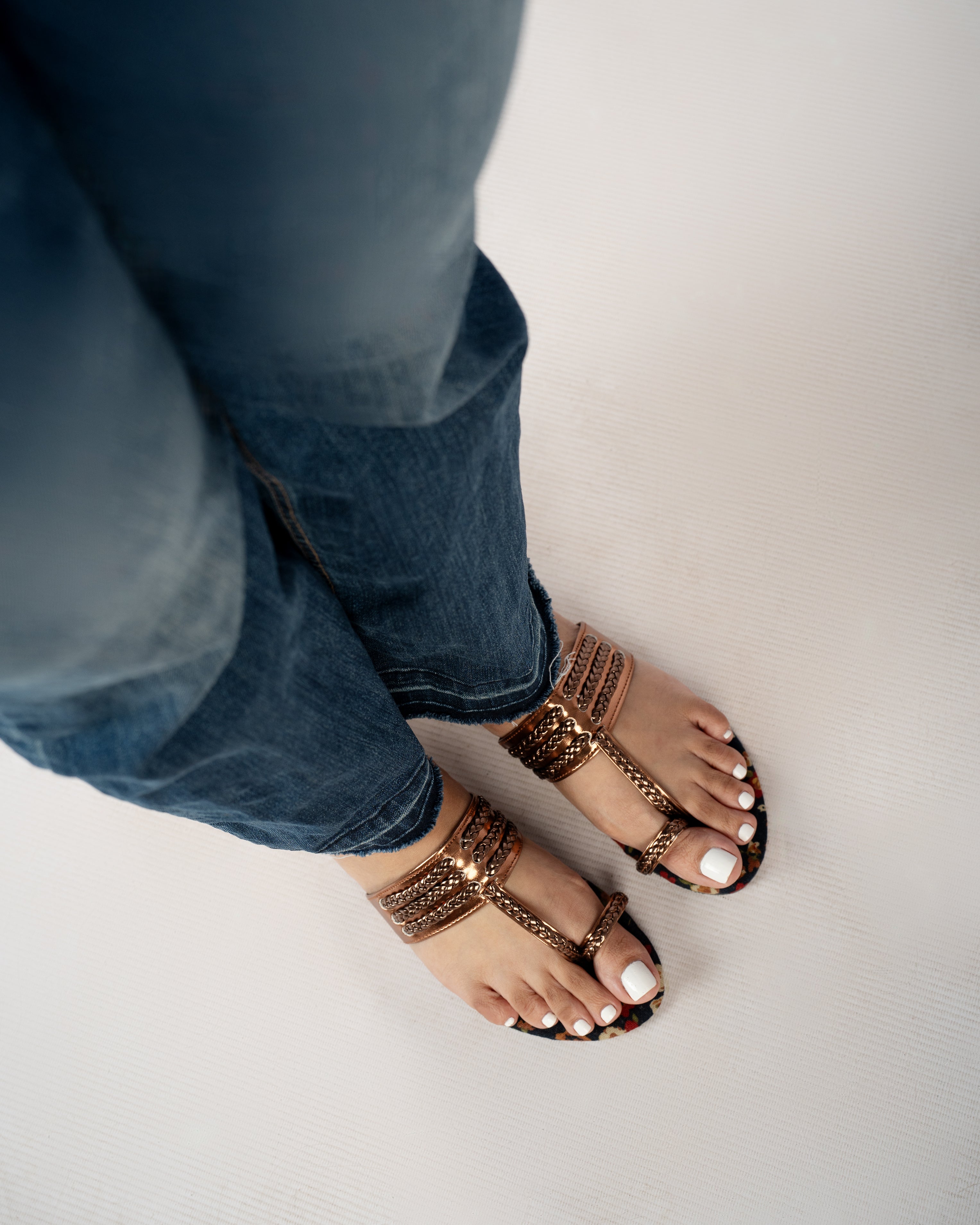 COPPER PRINTED CHAPPALS.