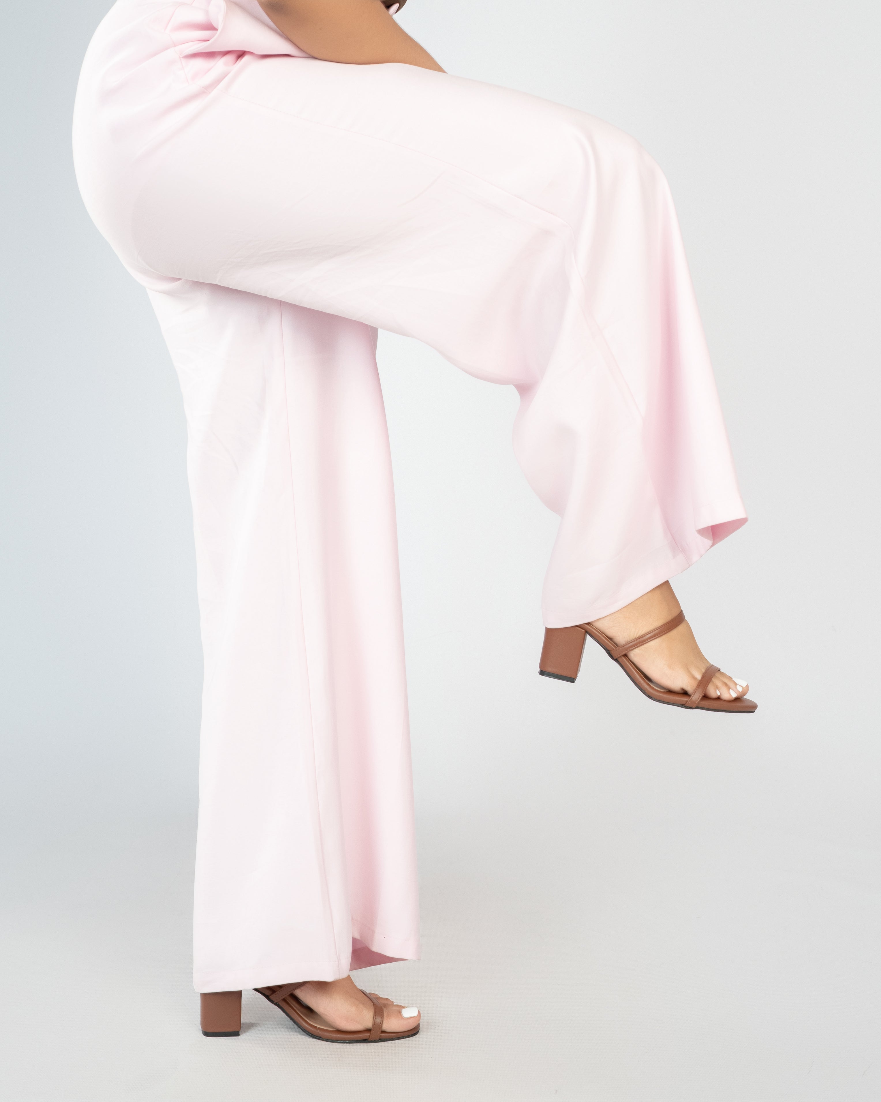 BROWN DOUBLE STRAP SLIP ON BLOCK HEELS