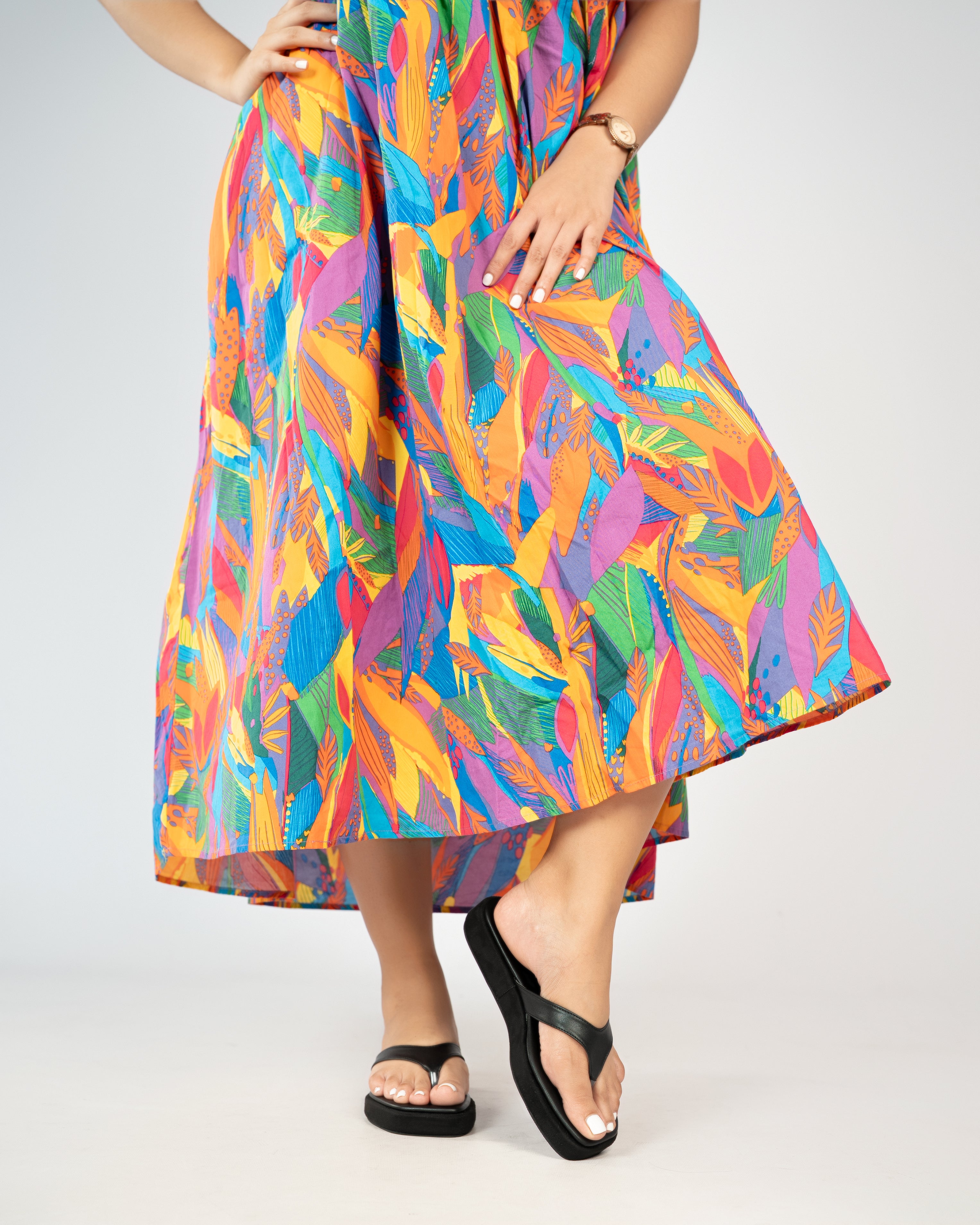 BLACK FLATFORM THONGS