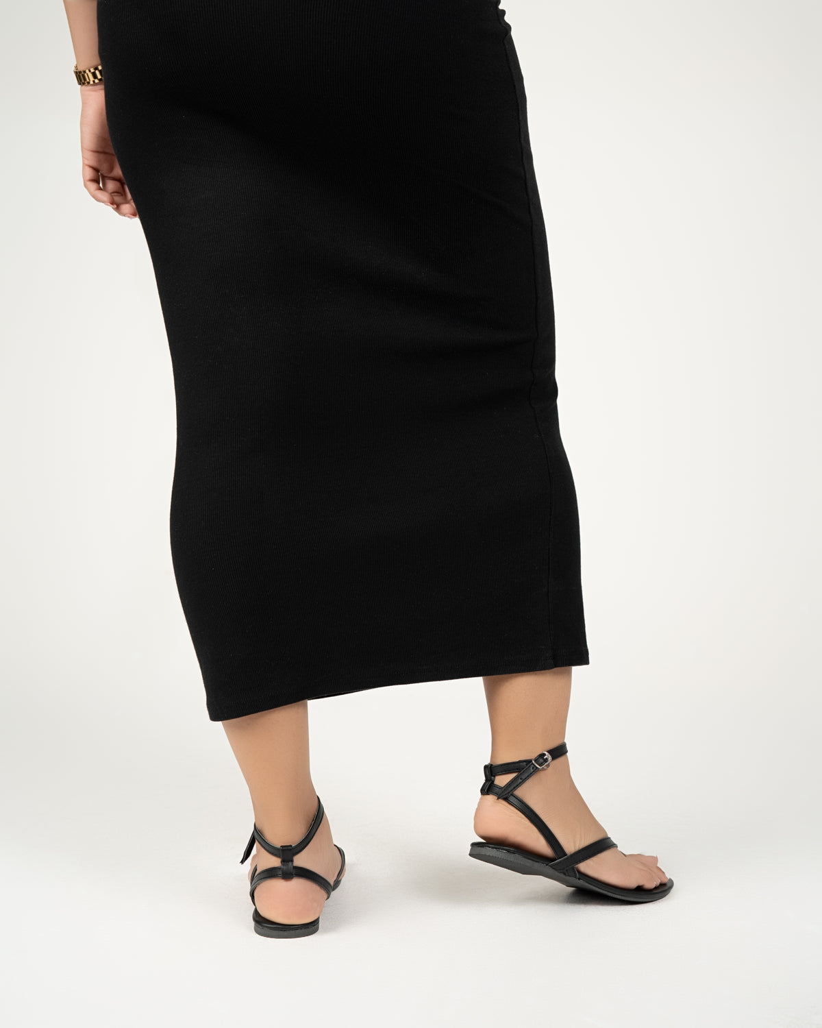 BLACK CRISS CROSS STRAPPY SANDALS