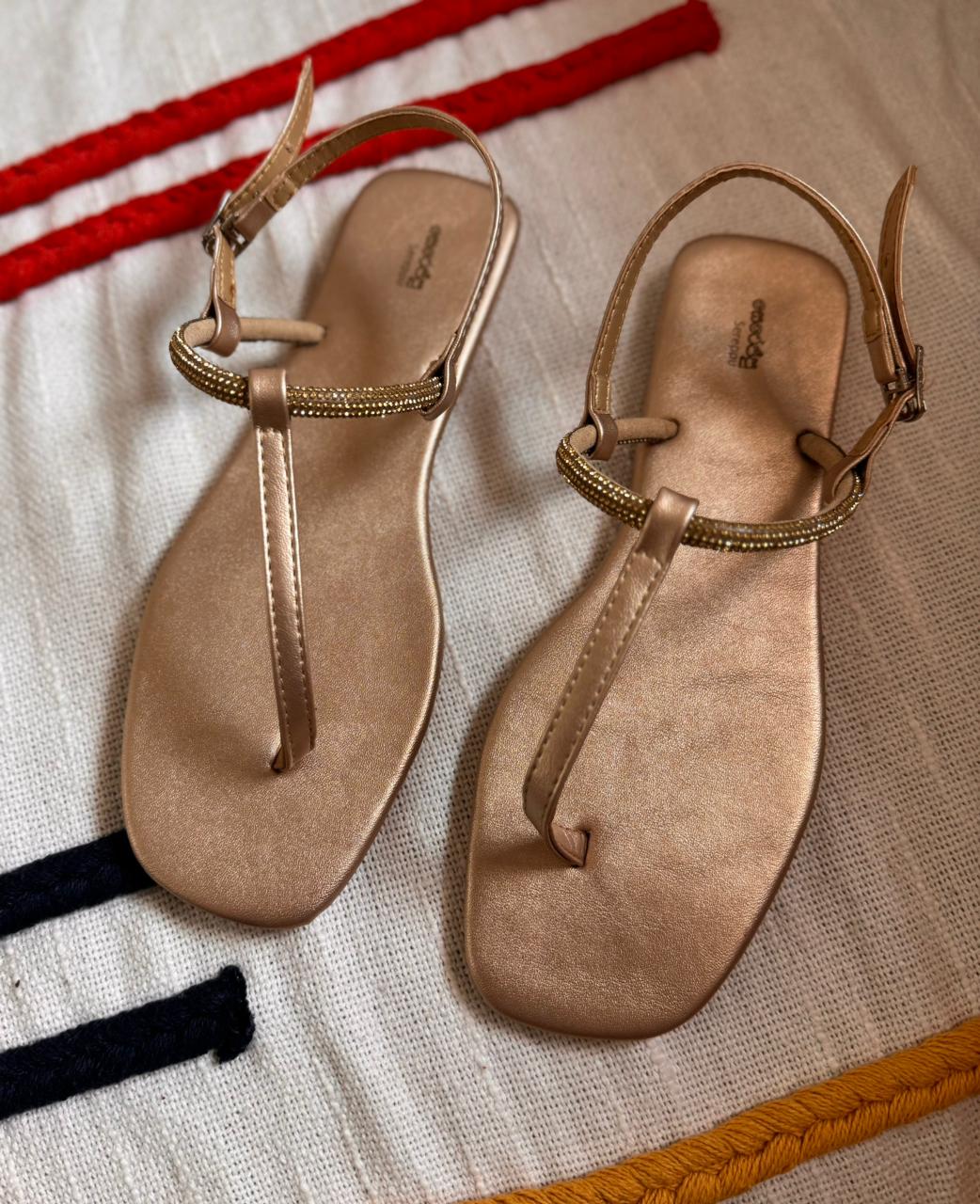 GOLD GLITTER THONG SANDALS