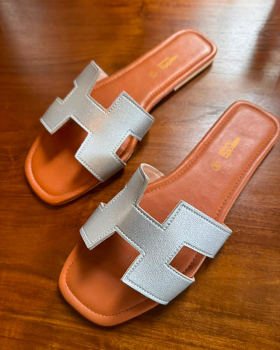 SILVER CUT OUT SLIDE