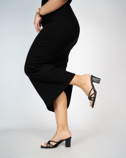 BLACK KNOTTED SLIP ON BLOCK HEELS