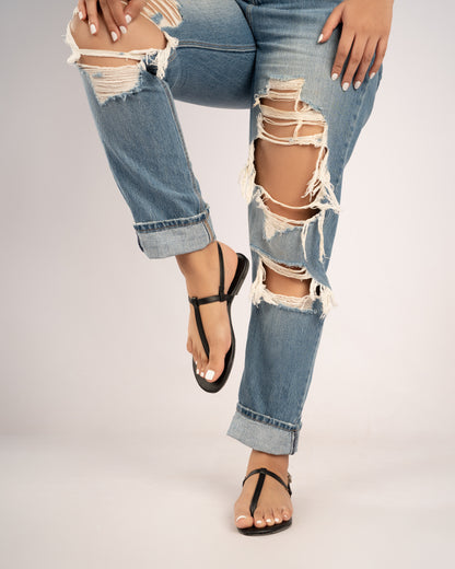 BLACK THONG SANDALS