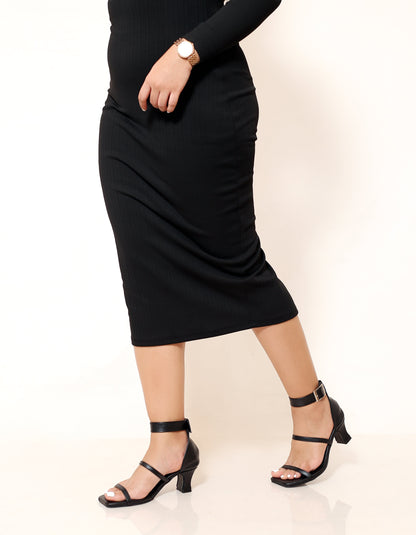 BLACK STRAPPY ANKLE STRAP HEELS