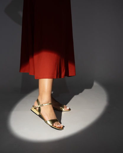 GOLD OPEN TOE LOW BLOCK HEELS